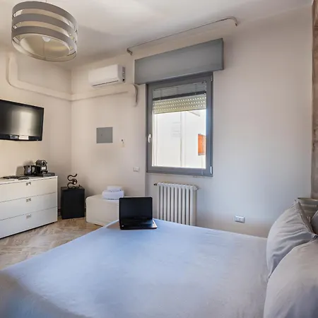 Penthouse Station Luxury Apts Le Dimore Brindisi